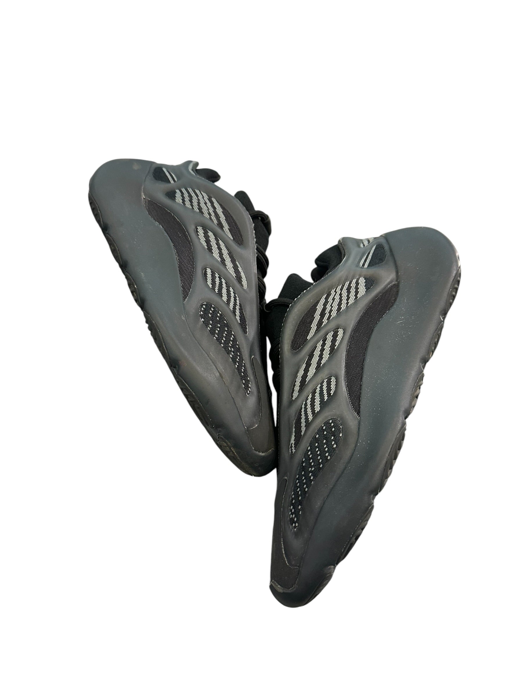 Adidas Yeezy 700 V3 Alvah