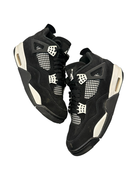 Jordan 4 Retro White Thunder