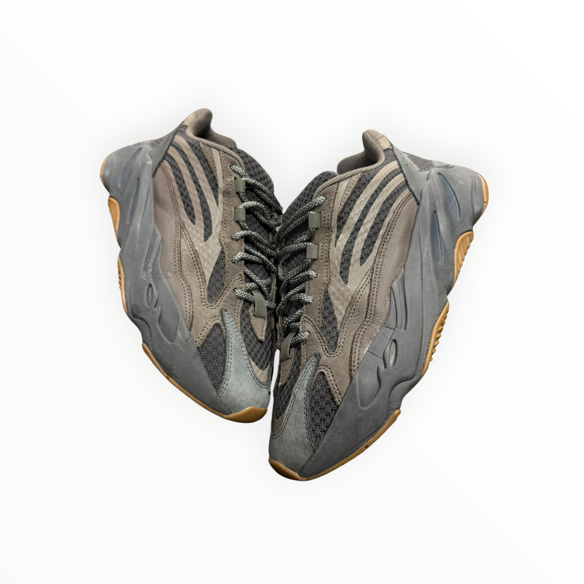 adidas Yeezy Boost 700 V2 Geode