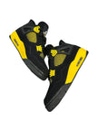Jordan 4 Retro Thunder (2023)