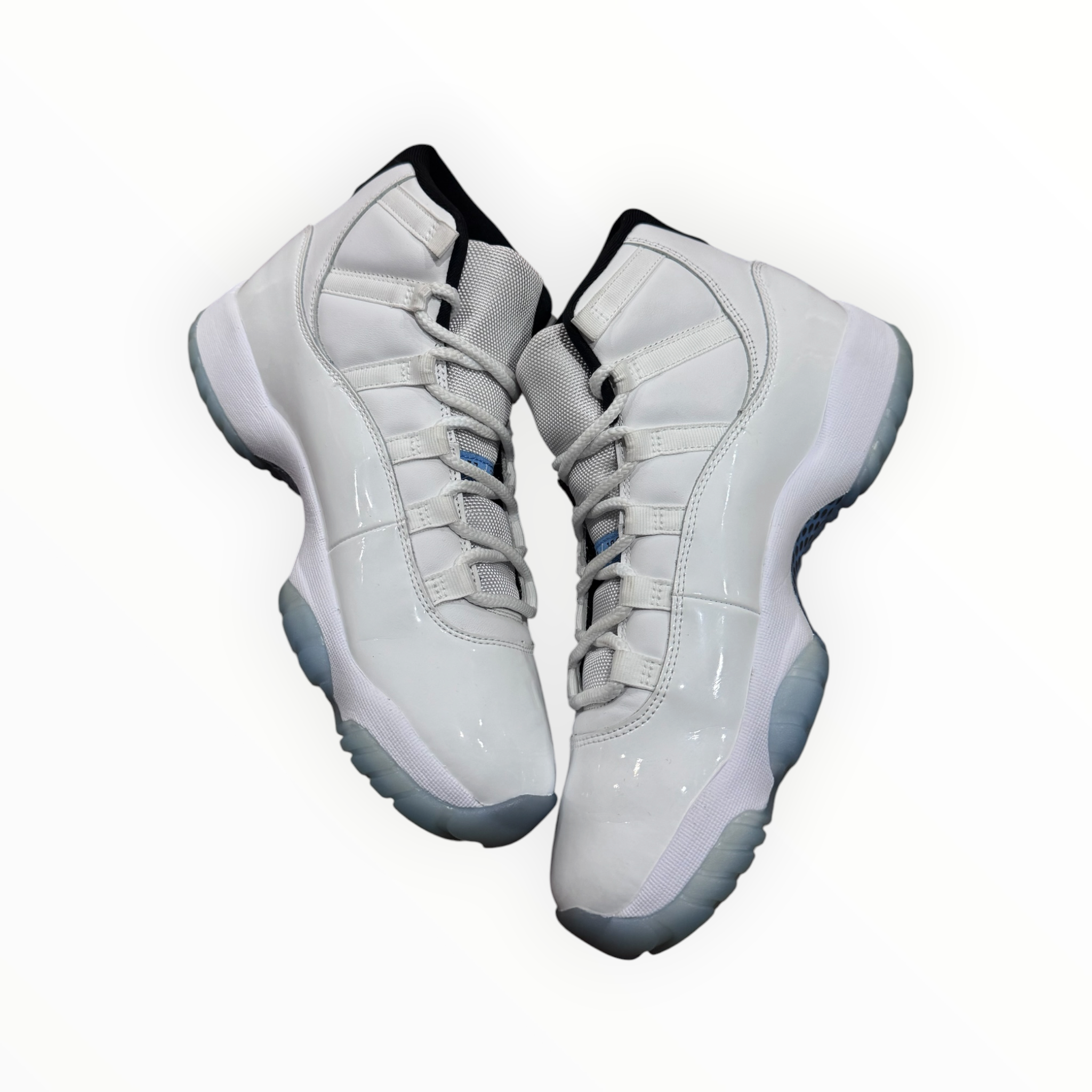 Jordan 11 Retro Legend Blue (2024)
