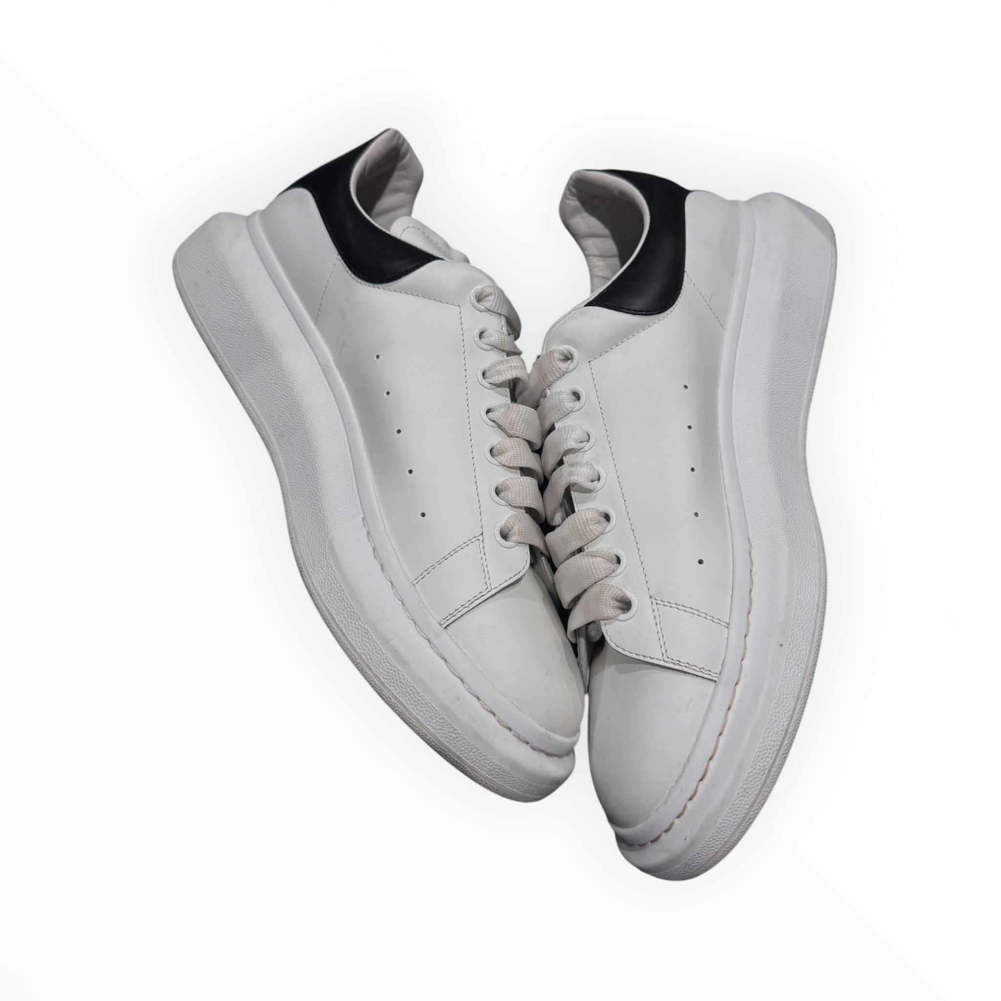 Alexander McQueen Oversized Sneaker White/Black