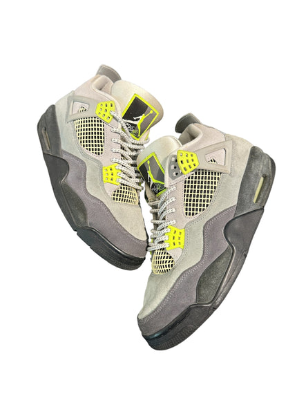 Jordan 4 Retro SE 95 Neon