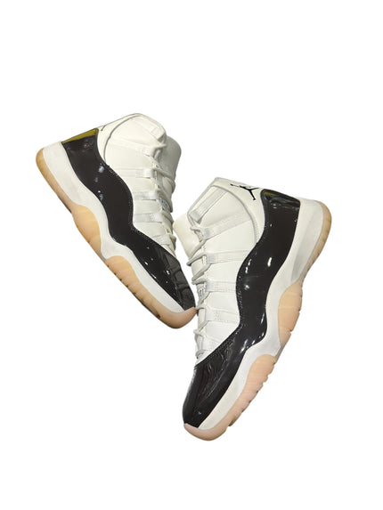 Jordan 11 Retro Neapolitan (Women’s)