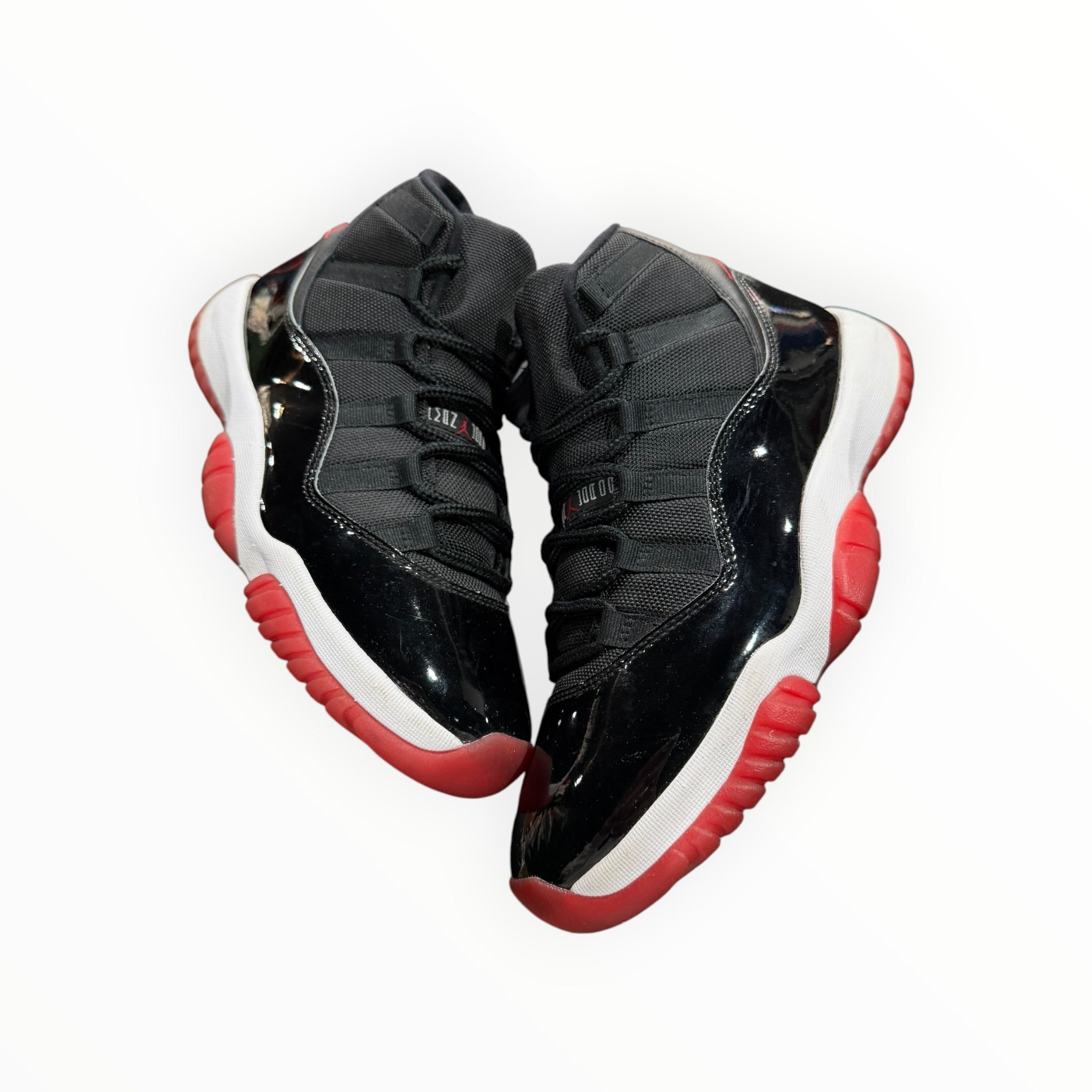 Jordan 11 Retro Playoffs Bred (2019)