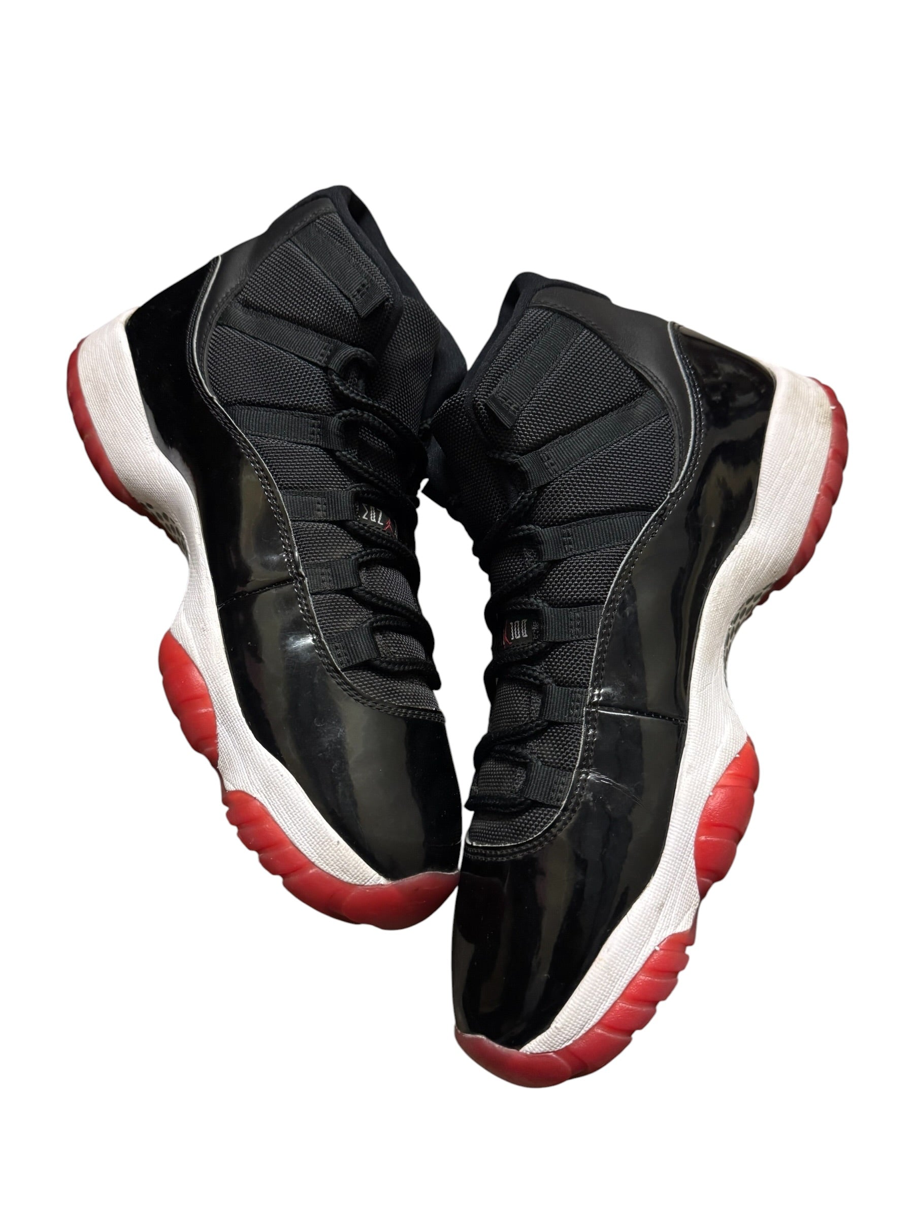 Jordan 11 Retro Playoffs Bred (2019)