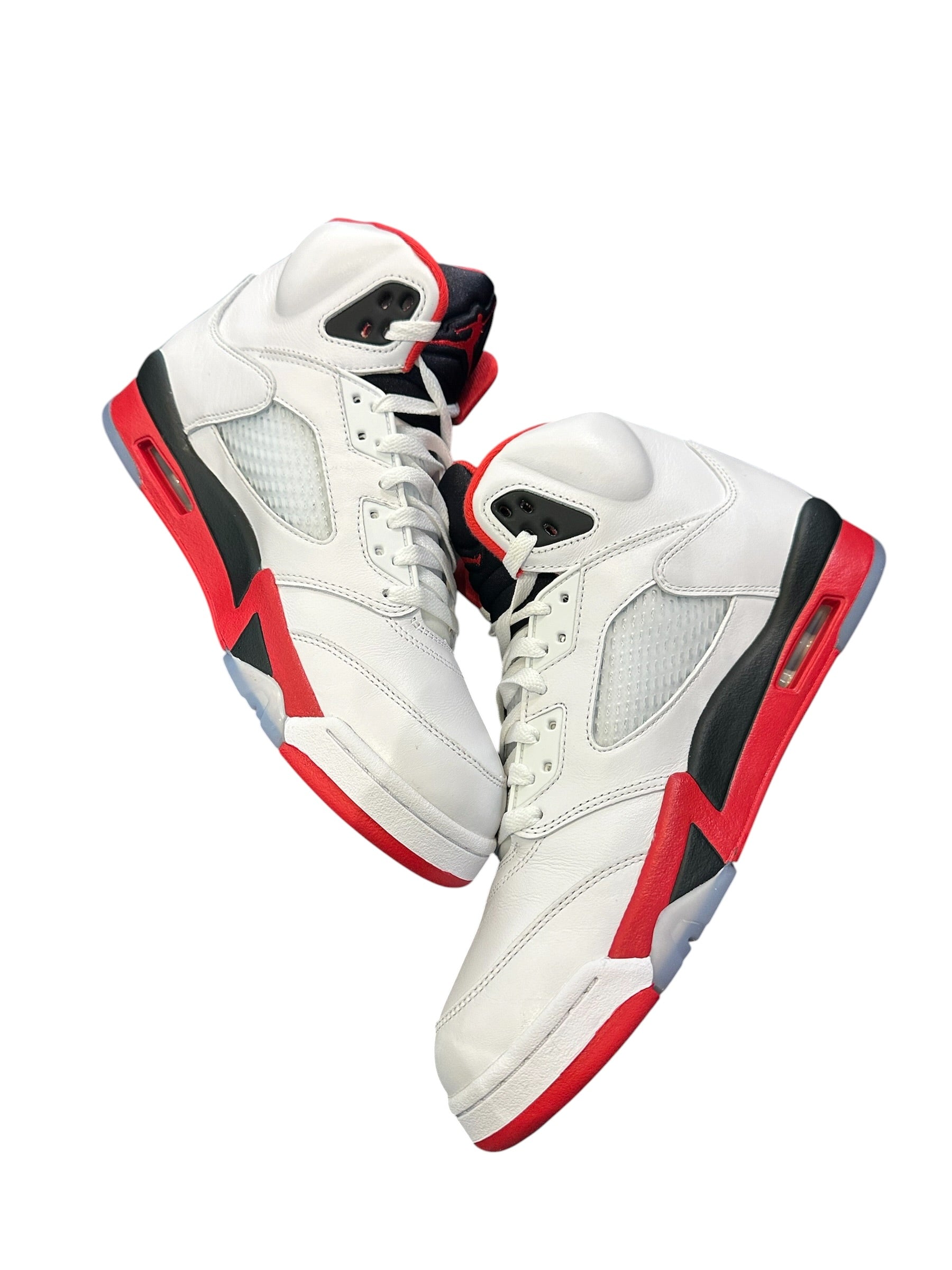 Jordan 5 Retro Fire Red Black Tongue (2025)