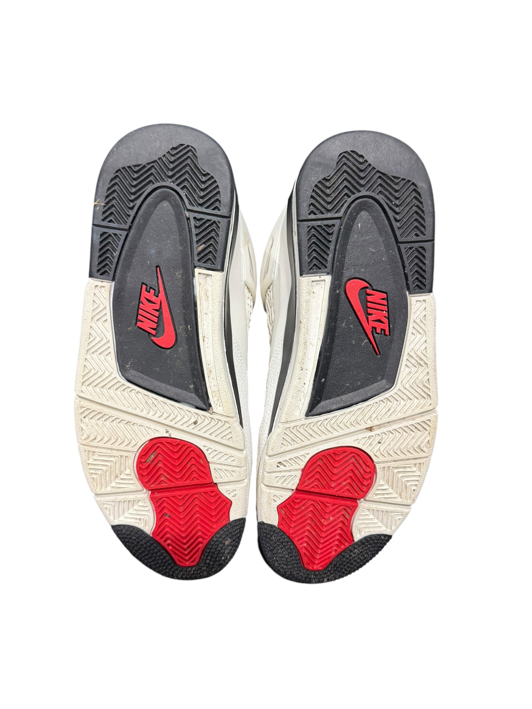 Jordan 4 Retro Flight Club