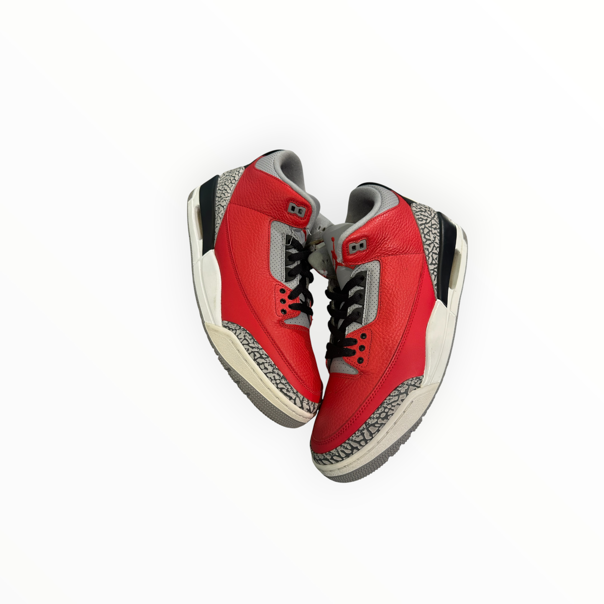Jordan 3 Retro SE Red Cement