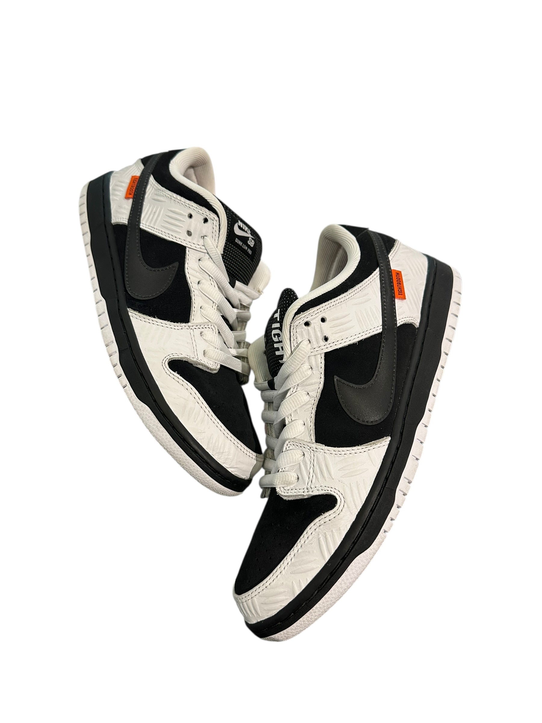 Nike SB Dunk TIGHTBOOTH