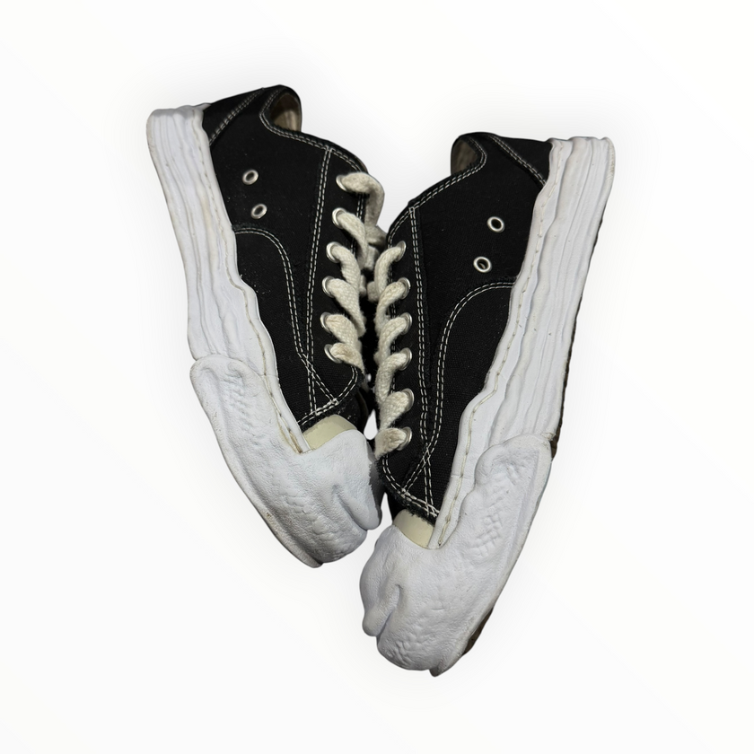Maison Mihara Yasuhiro Hank OG Sole Canvas Low Black