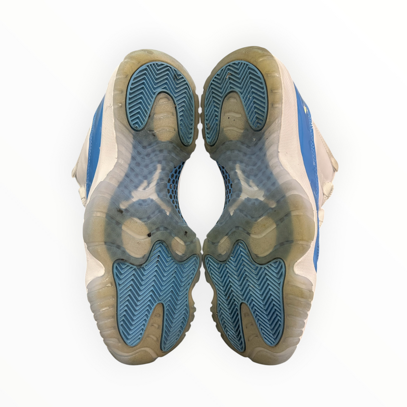 Jordan 11 Retro Low University Blue (2026)