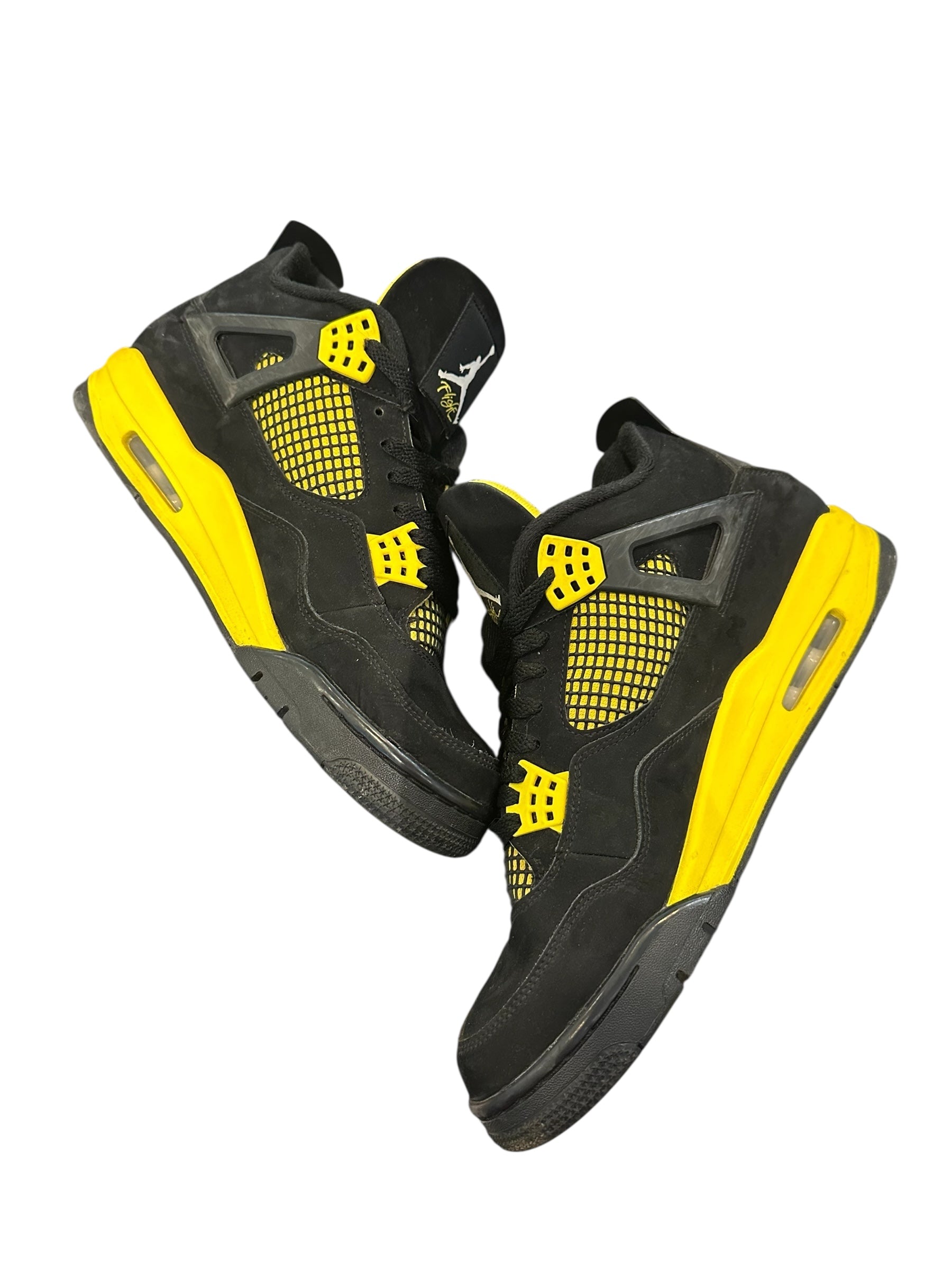 Jordan 4 Retro Thunder (2023)