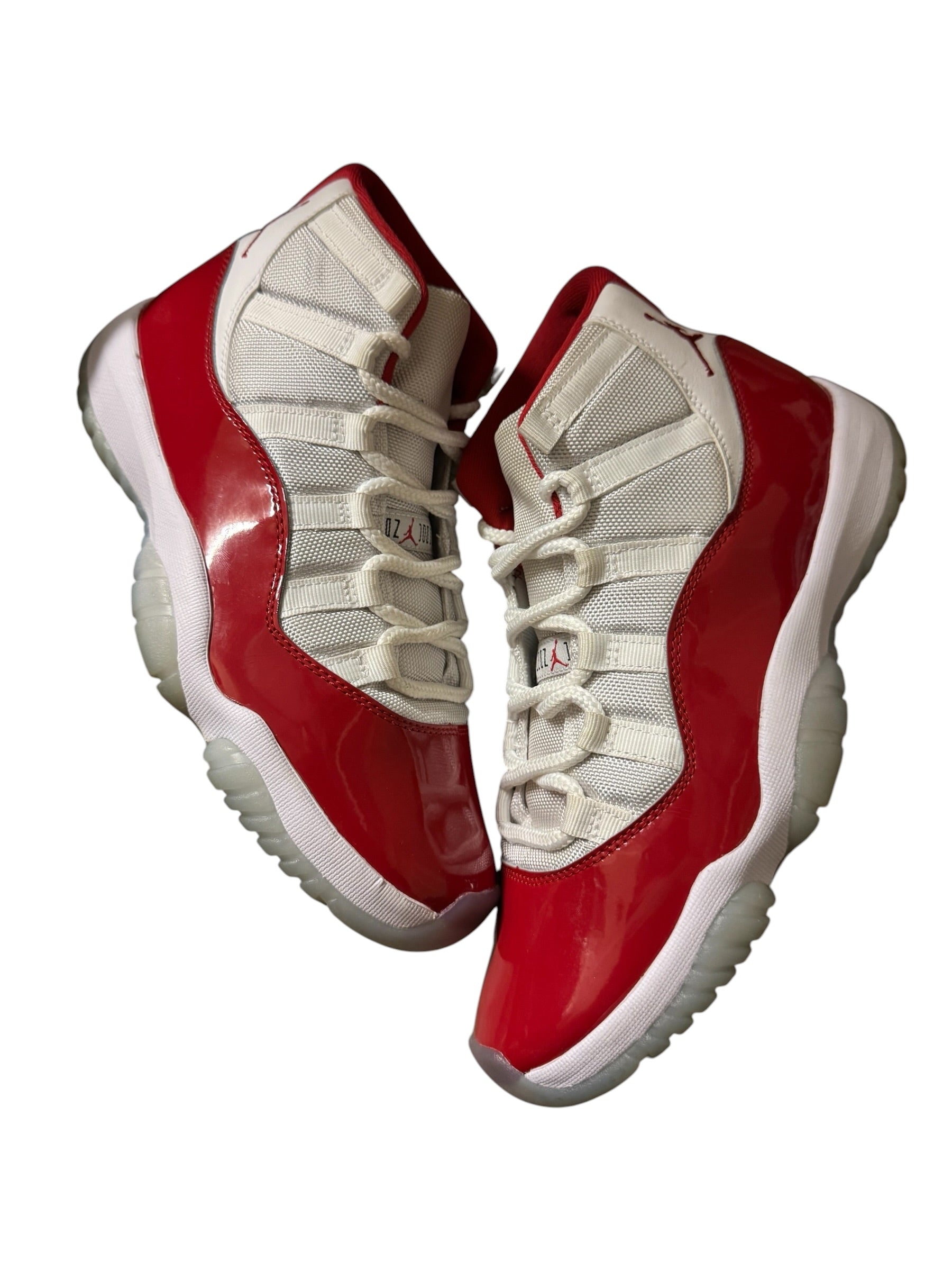 Jordan 11 Retro Cherry (2022)