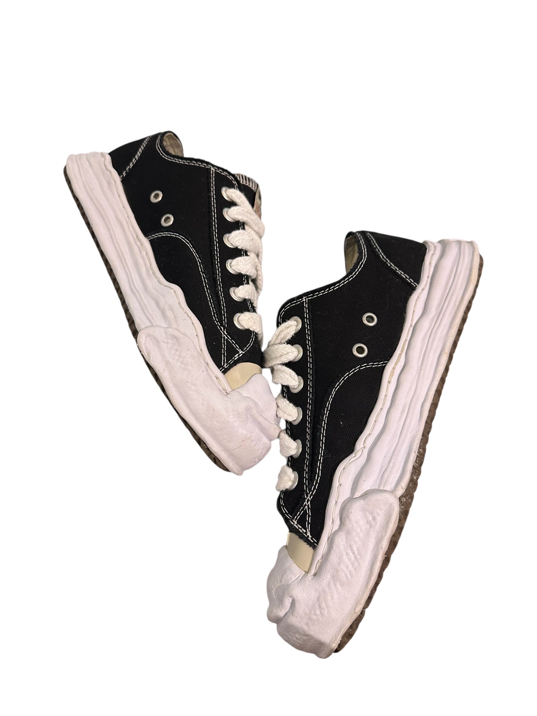 Maison Mihara Yasuhiro Hank OG Sole Canvas Low Black