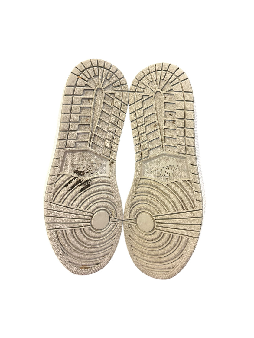 Jordan 1 Retro High Hyper Royal Smoke Grey