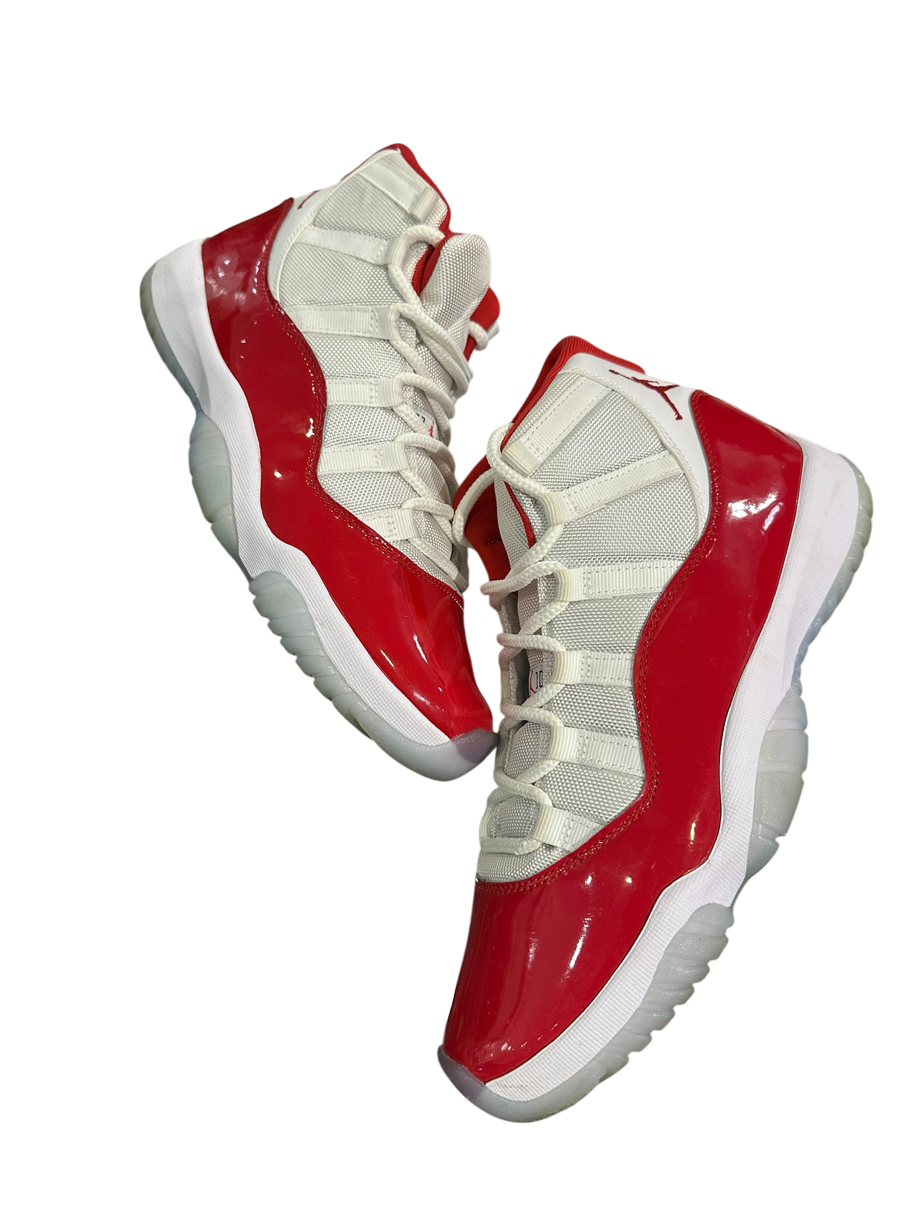 Jordan 11 Retro Cherry (2022)