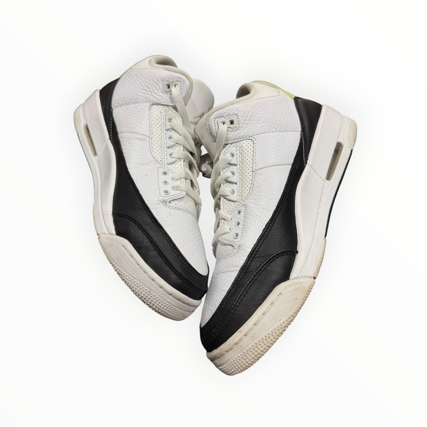 Jordan 3 Retro Fragment