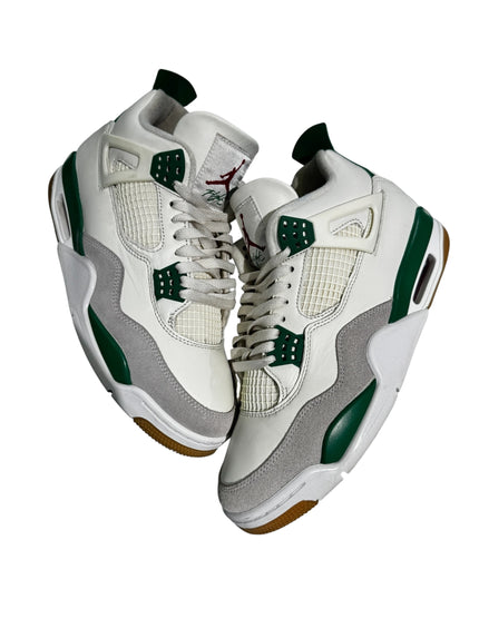 Jordan 4 Retro SB Pine Green