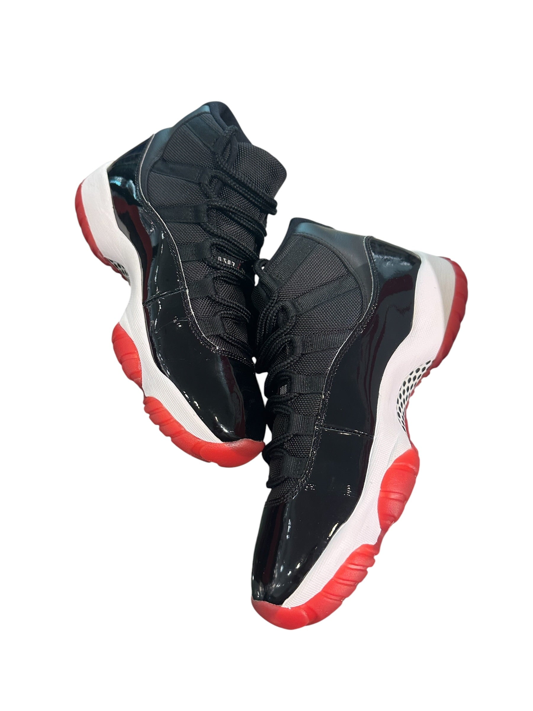 Jordan 11 Retro Playoffs Bred (2019)