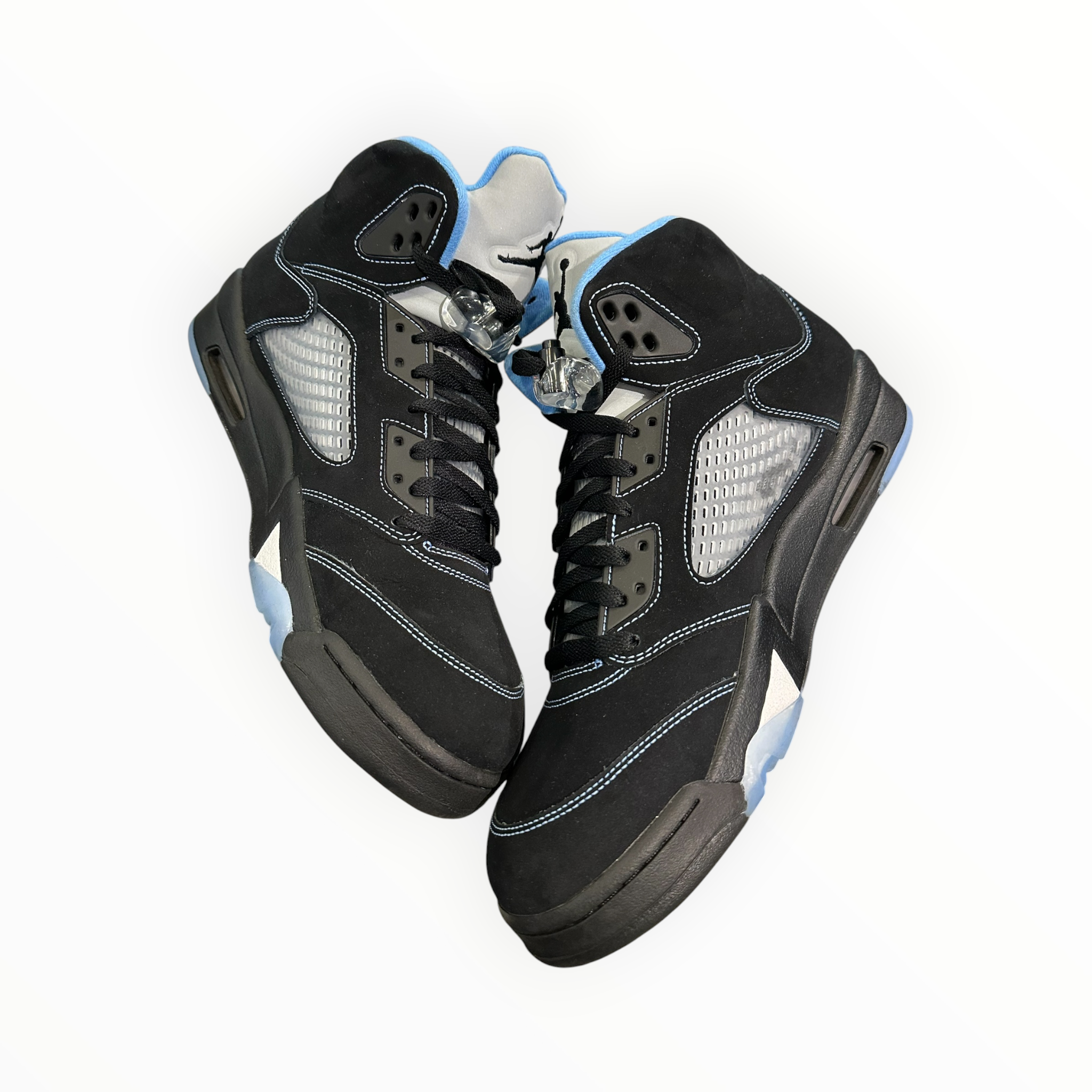 Jordan 5 Retro Black University Blue (2026)