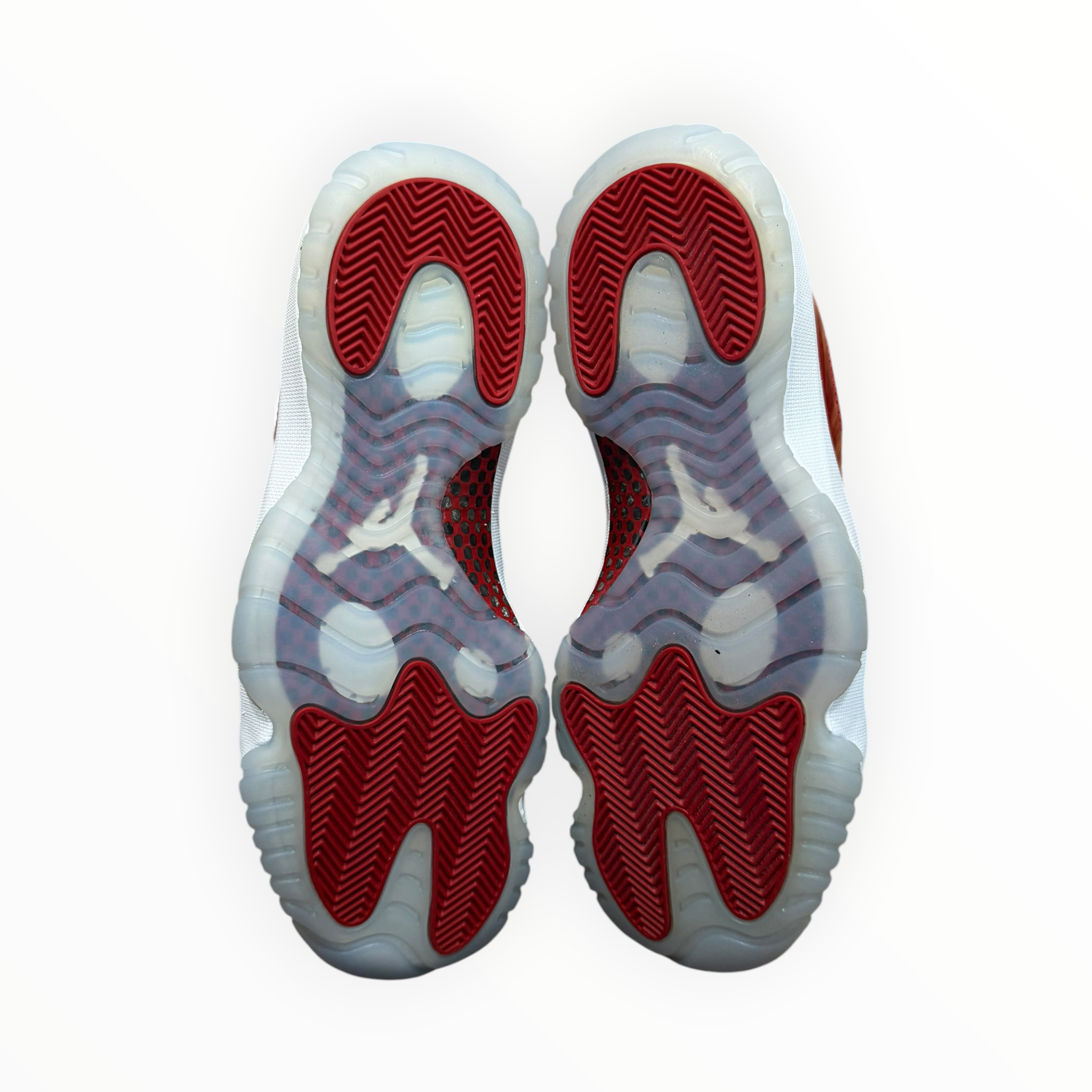 Jordan 11 Retro Cherry (2022)