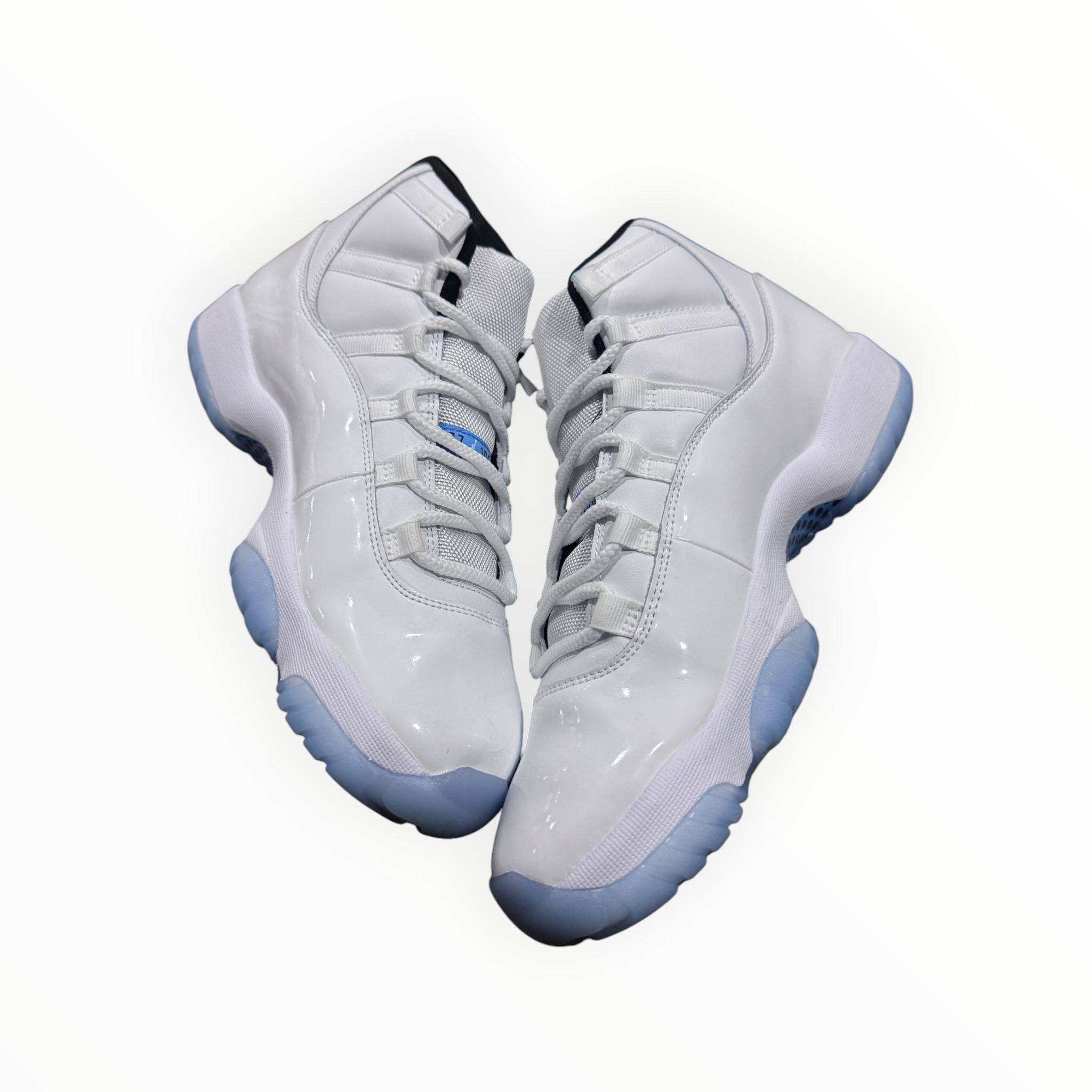 Jordan 11 Retro Legend Blue (2024)