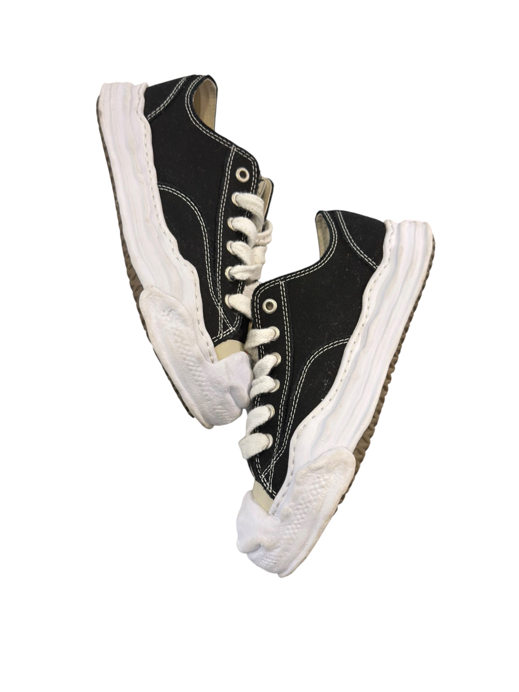 Maison Mihara Yasuhiro Hank OG Sole Canvas Low Black
