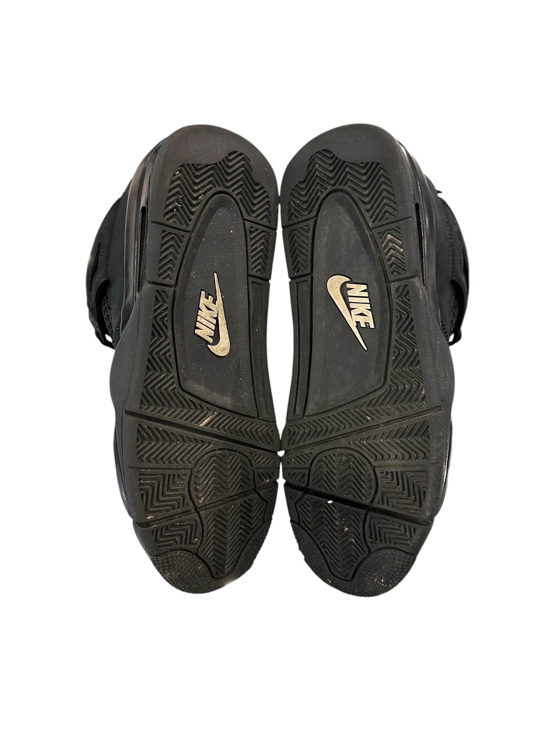 Jordan 4 Retro Black Cat (2025)