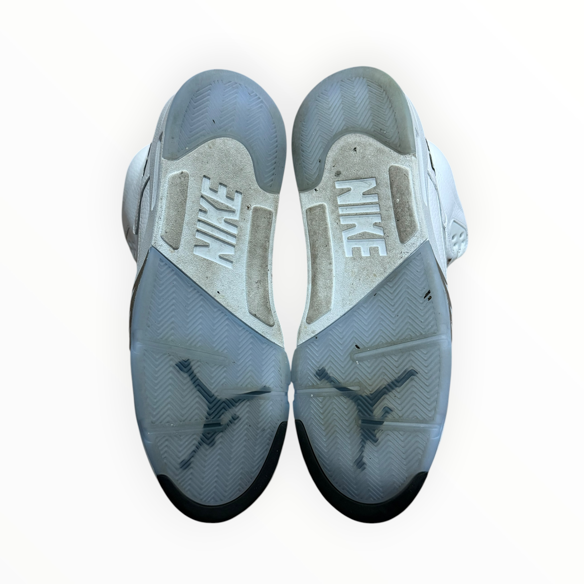 Jordan 5 Retro White Metallic (2026)