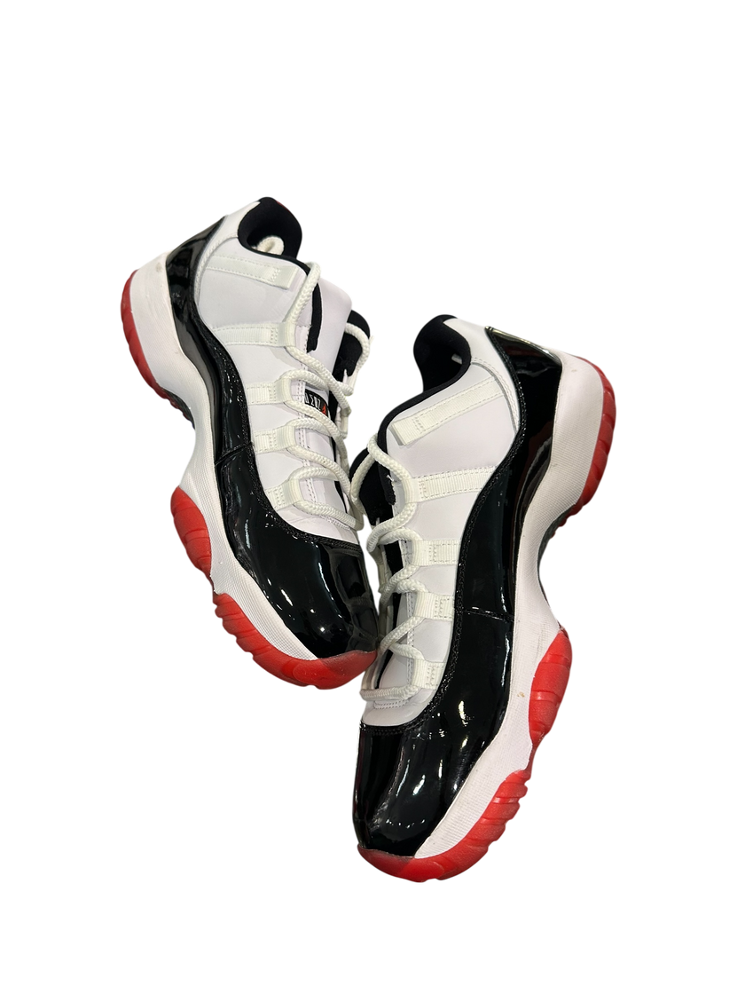 Jordan 11 Retro Low Concord Bred