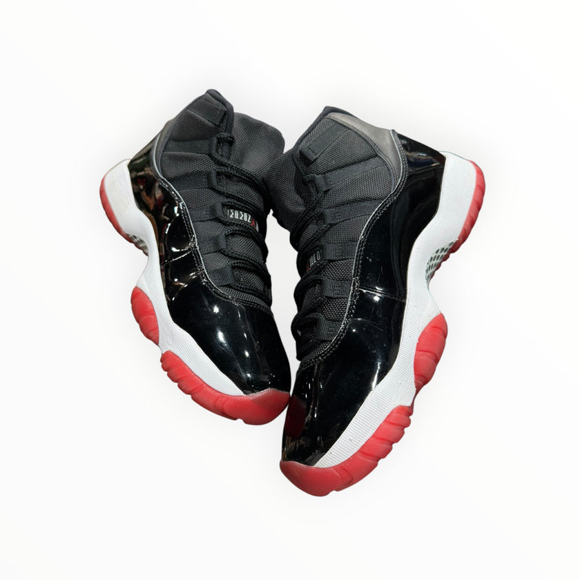 Jordan 11 Retro Playoffs Bred (2019)
