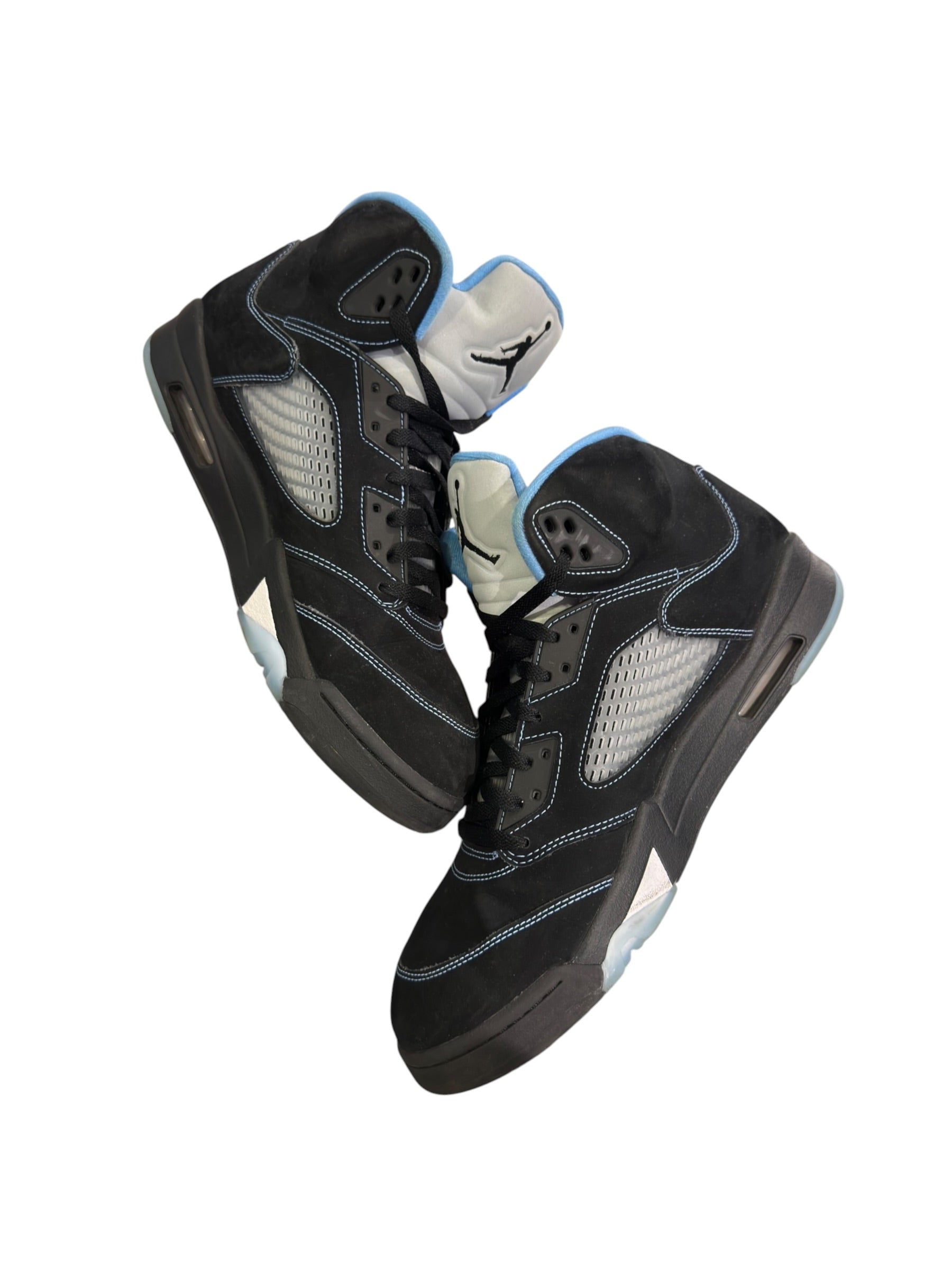 Jordan 5 Retro Black University Blue (2026)