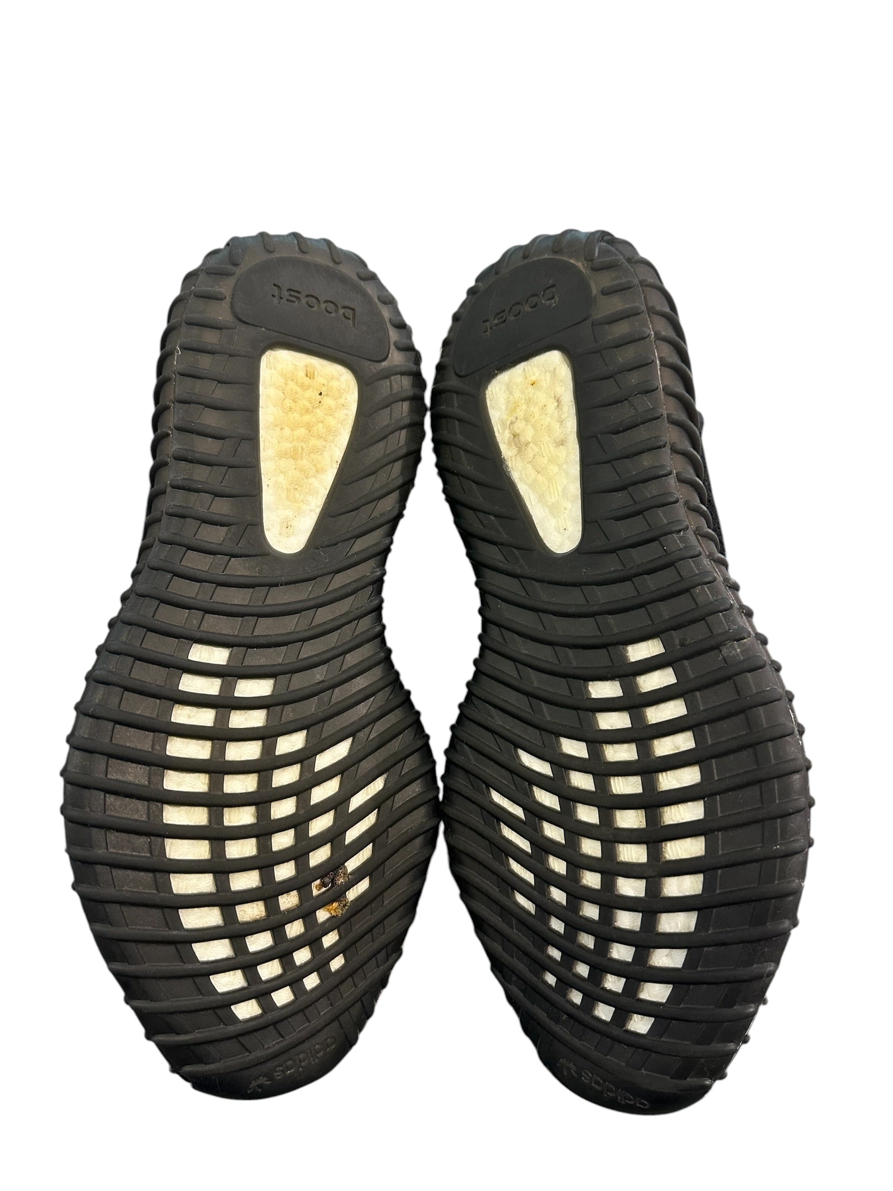 adidas Yeezy Boost 350 V2 Core Black Red