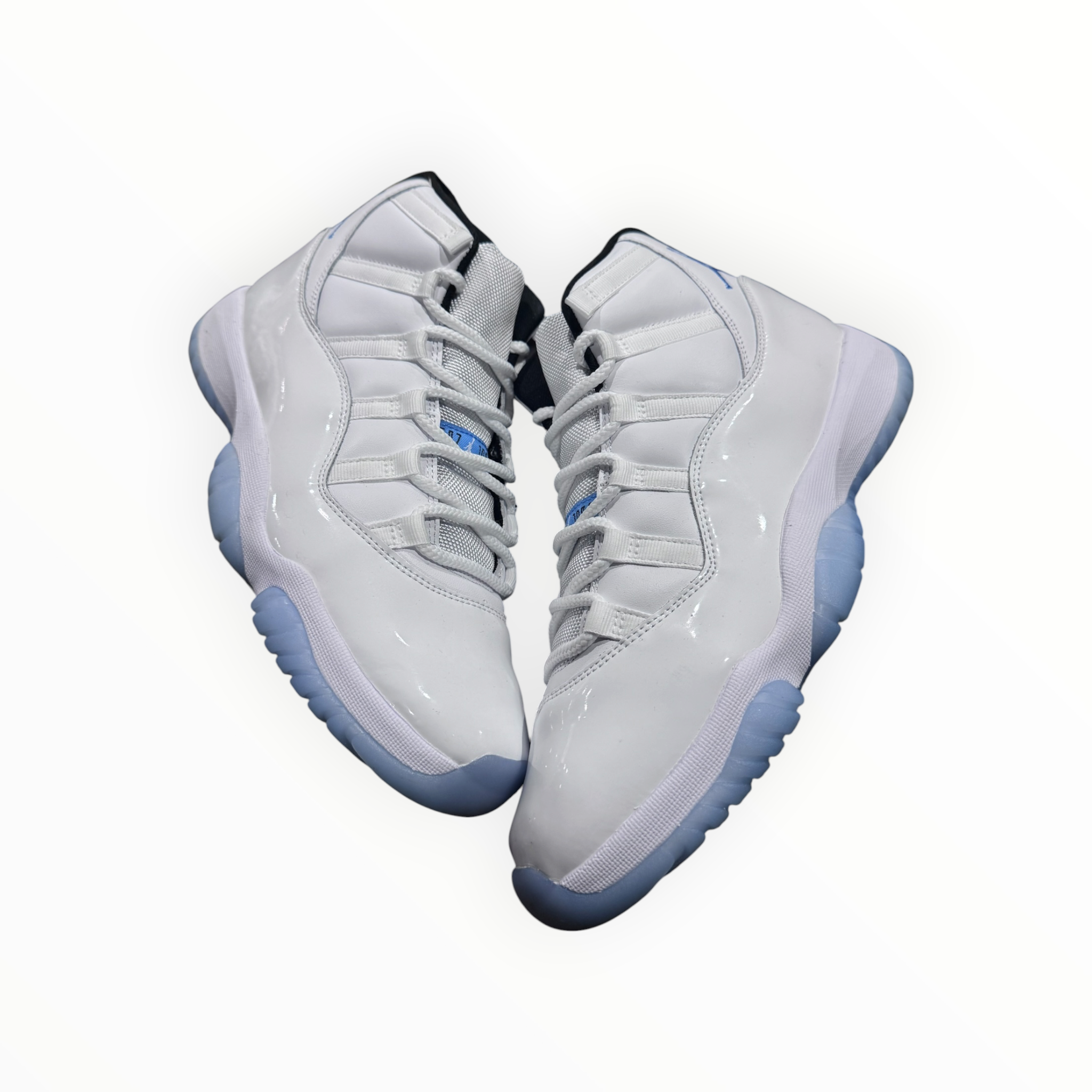 Jordan 11 Retro Legend Blue (2024)