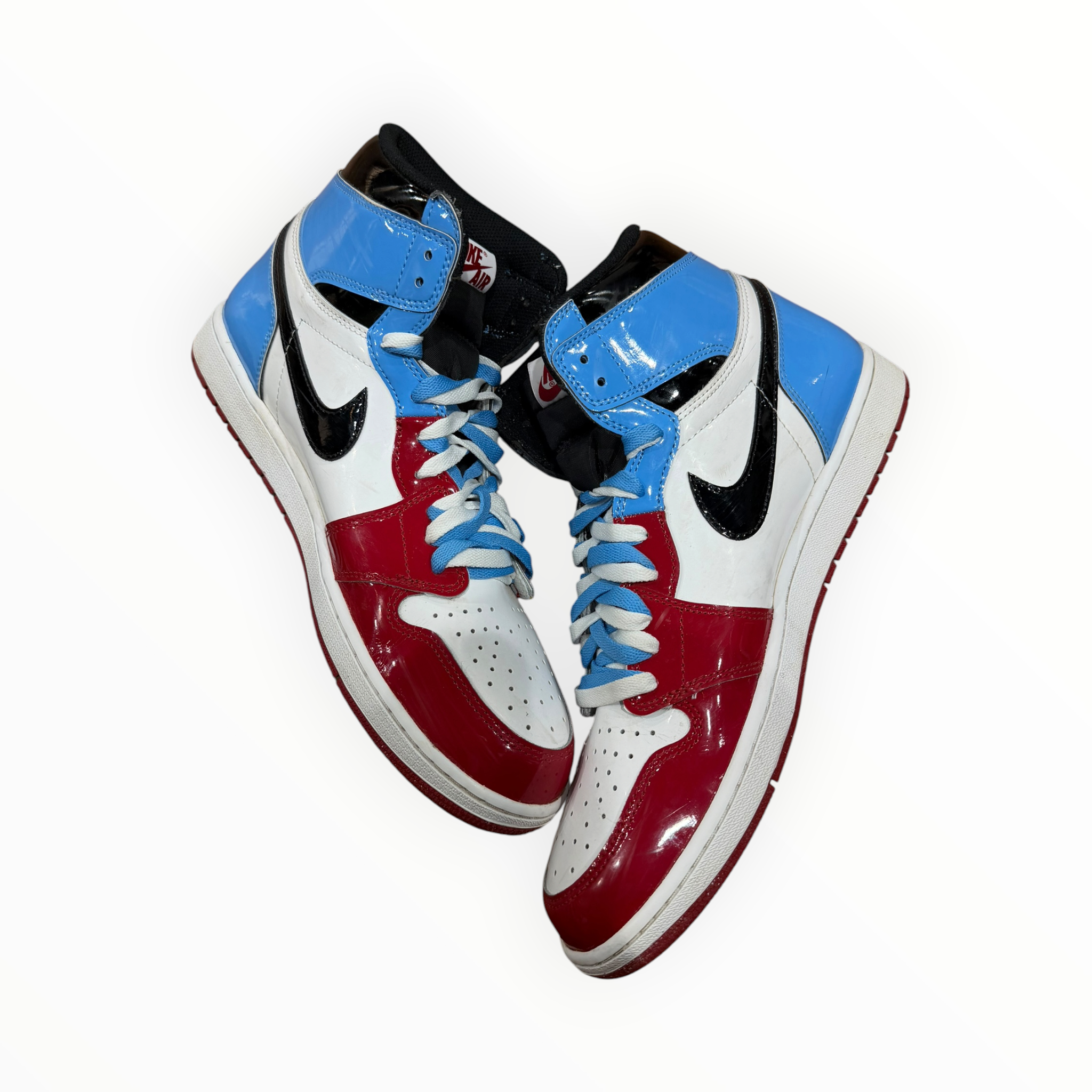 Jordan 1 Retro High Fearless UNC Chicago