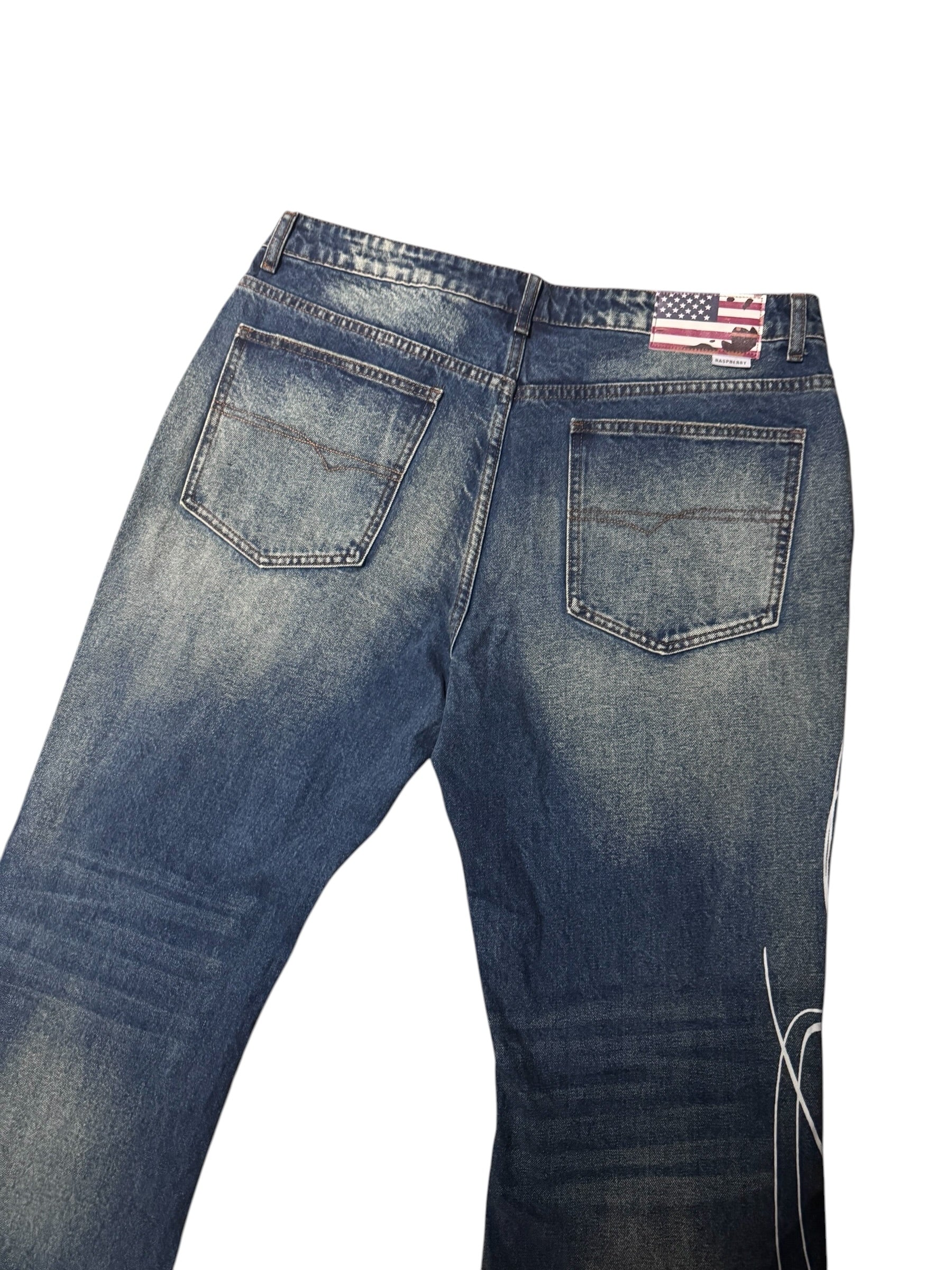 GV Gallery Miley Cyrus Flared Denim