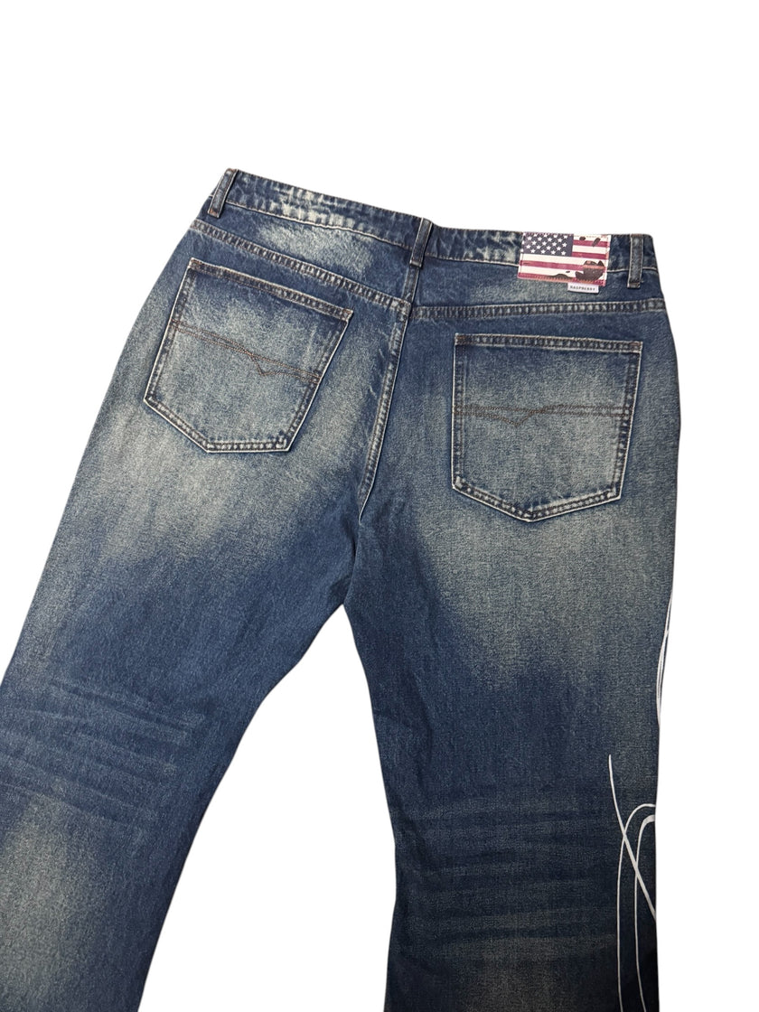 GV Gallery Miley Cyrus Flared Denim