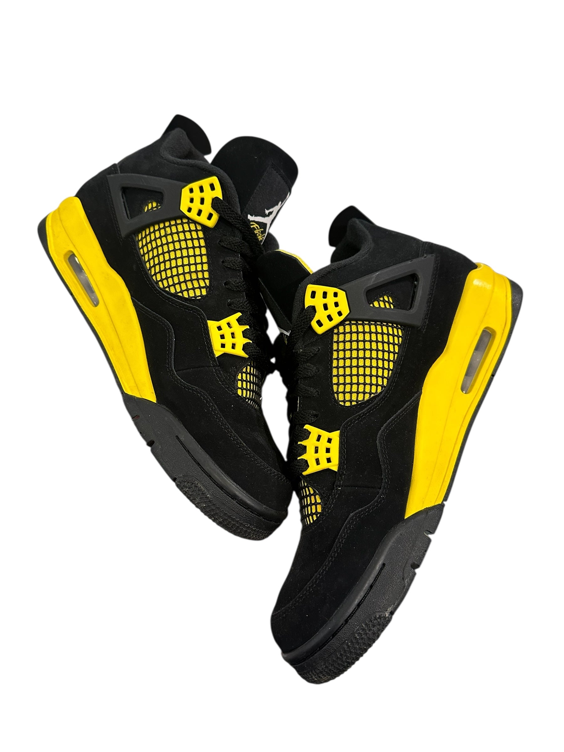 Jordan 4 Retro Thunder (2023)
