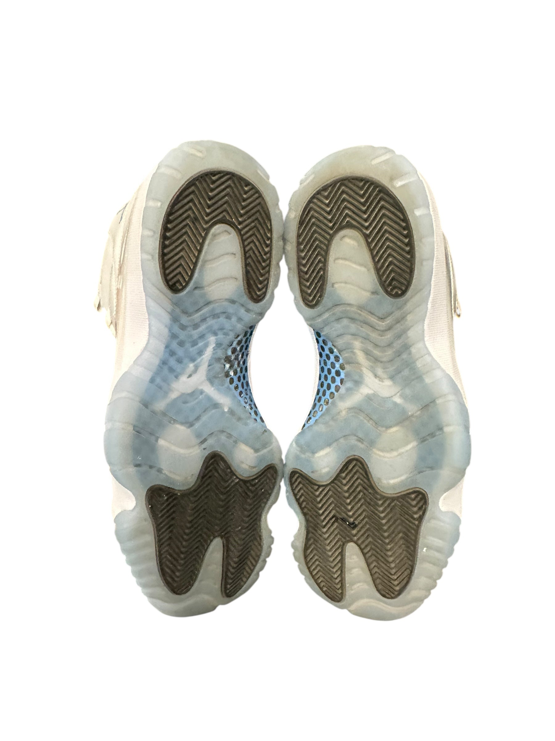 Jordan 11 Retro Legend Blue (2024)