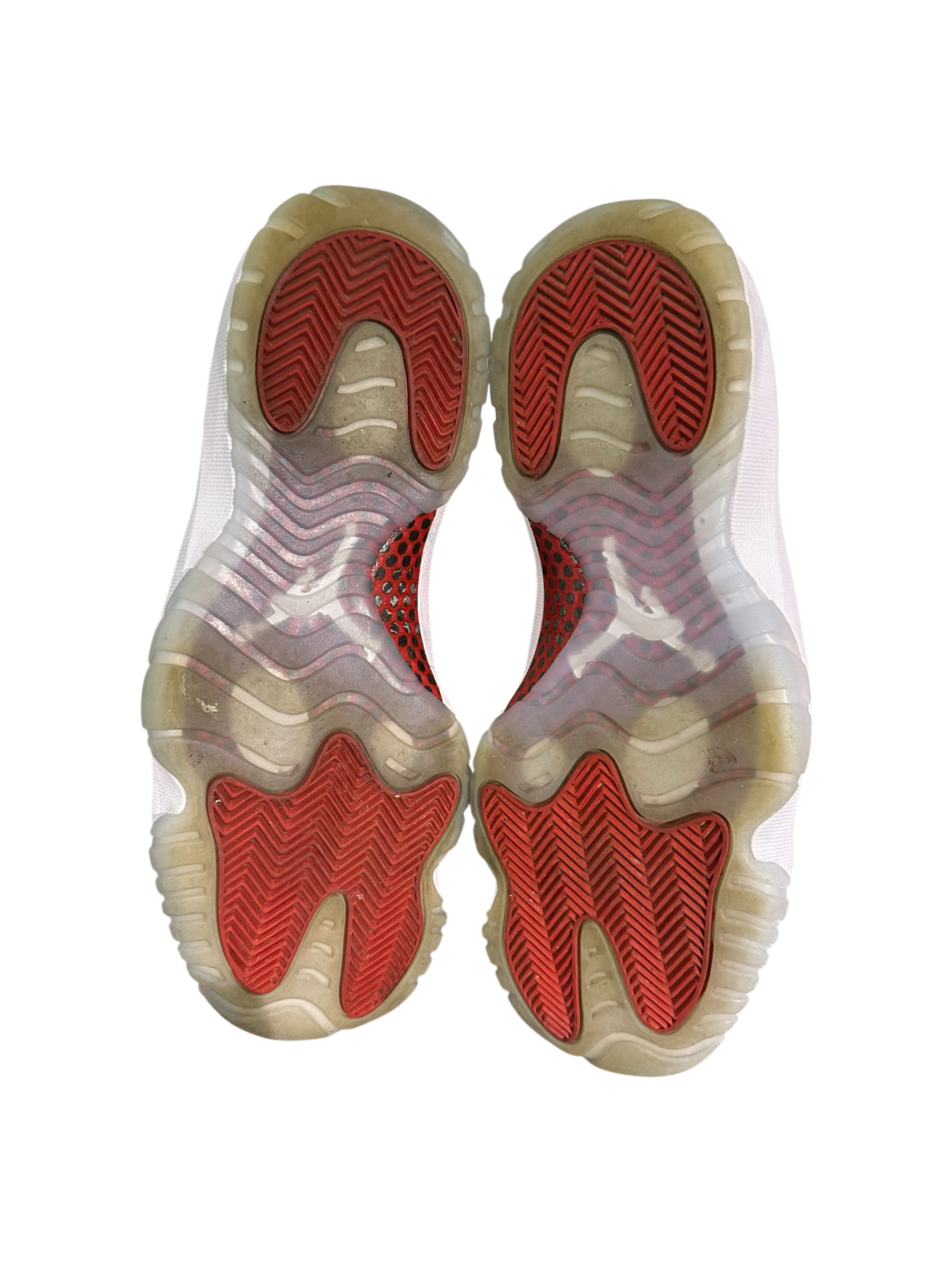 Jordan 11 Retro Cherry (2022)