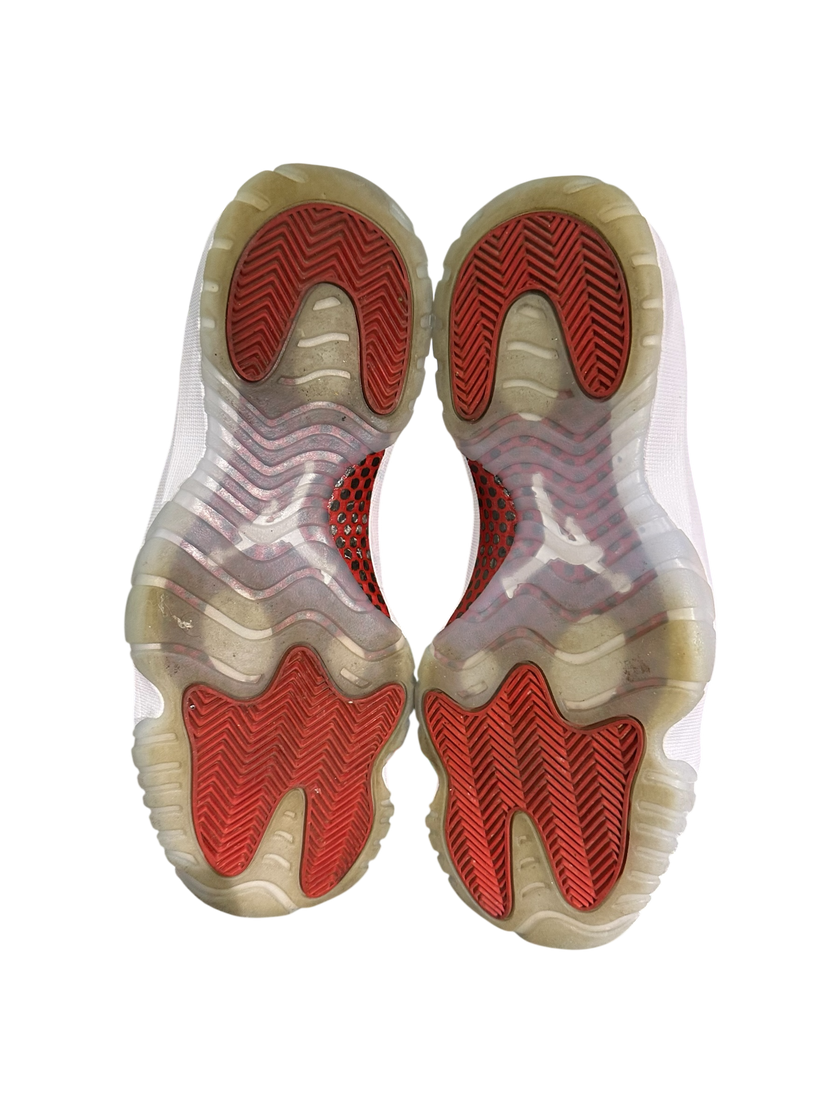 Jordan 11 Retro Cherry (2022)