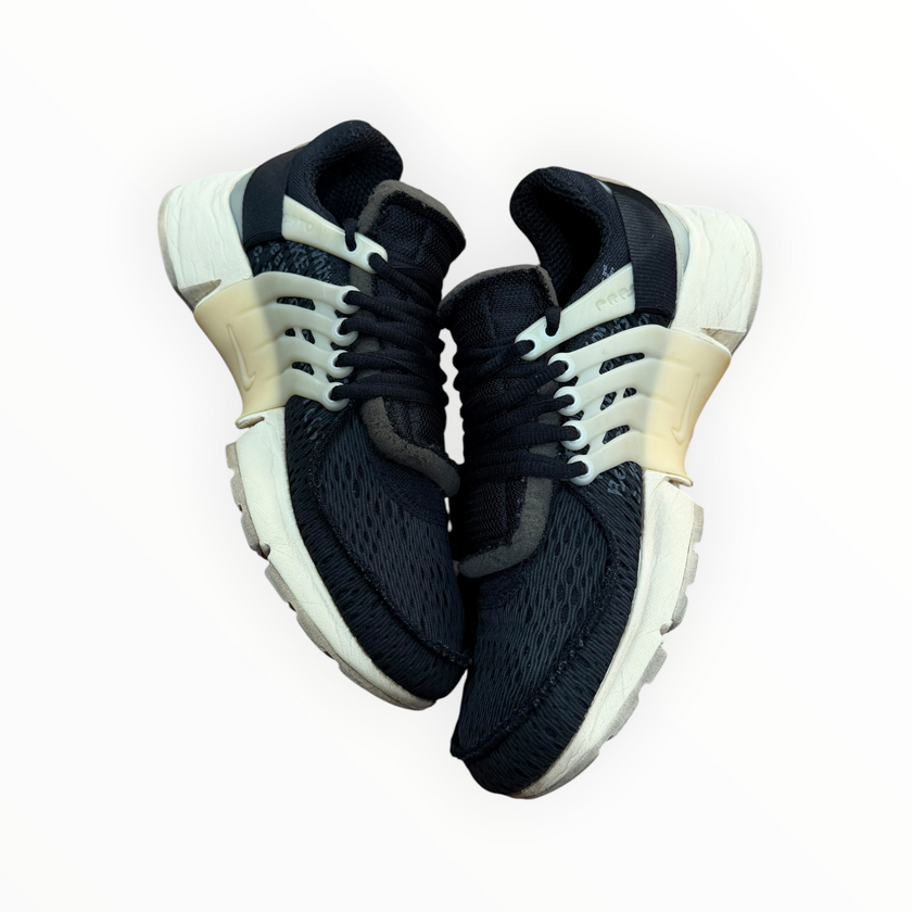 Nike Air Presto Off-White