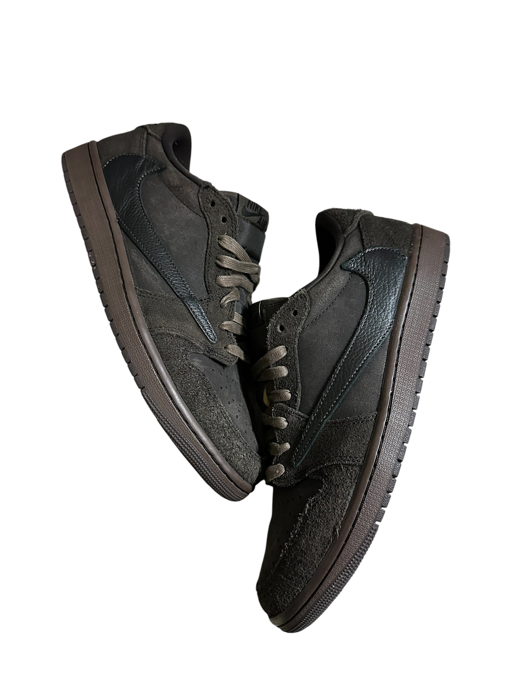 Jordan 1 Retro Low OG SP Travis Scott Velvet Brown
