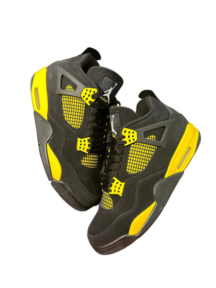 Jordan 4 Retro Thunder (2023)