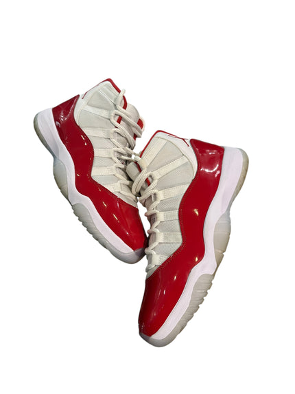 Jordan 11 Retro Cherry (2022)