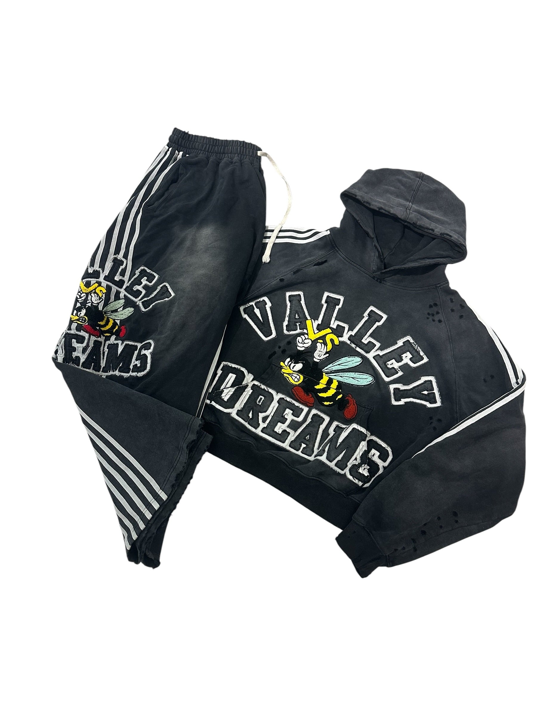 Vale Forever Anthem Sweatsuit Black/White