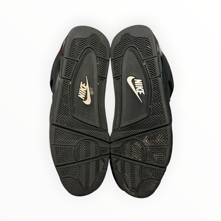 Jordan 4 Retro Black Cat (2025)