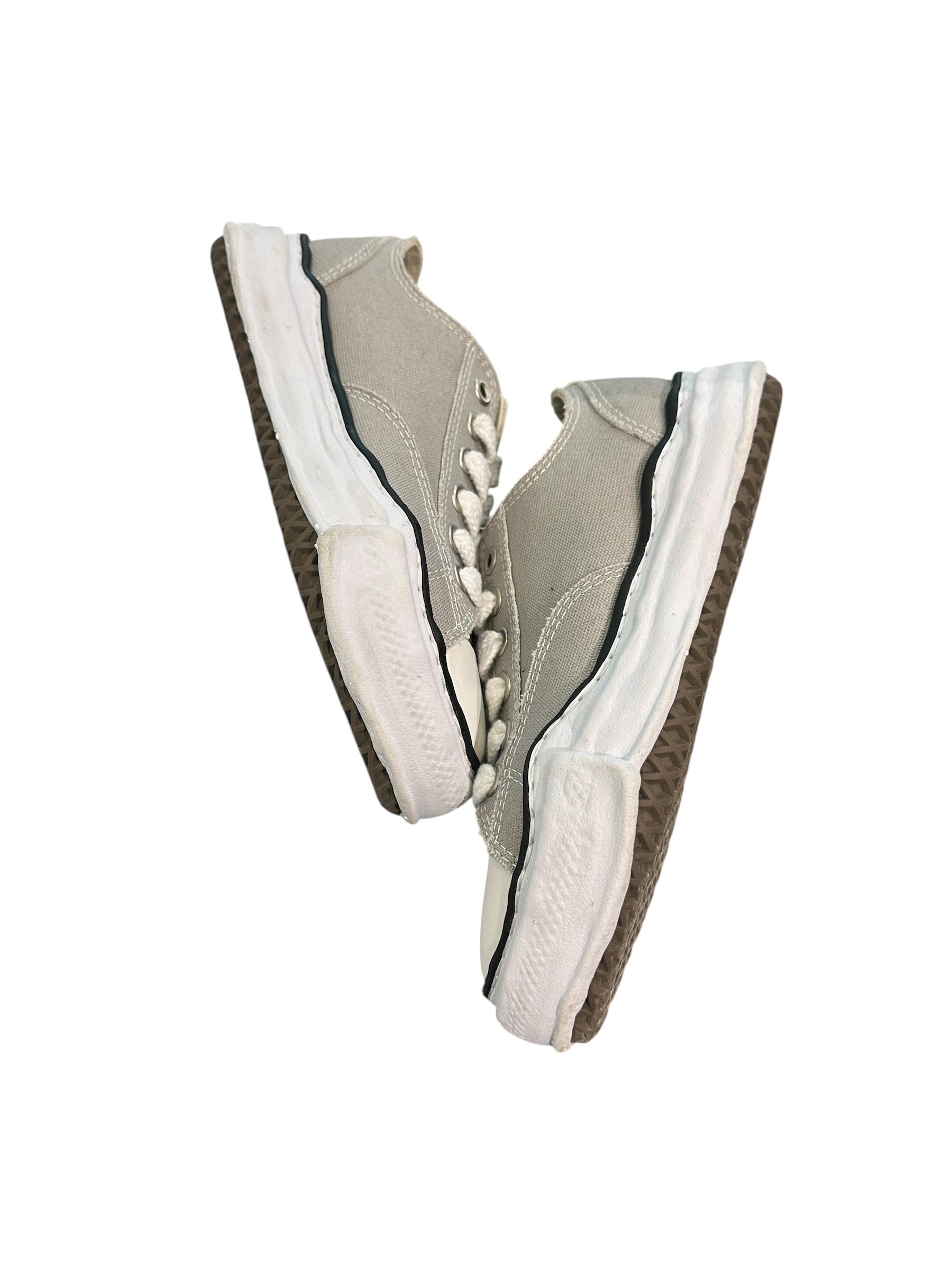 Maison Mihara Yashuiro Canvas OG Sole Grey