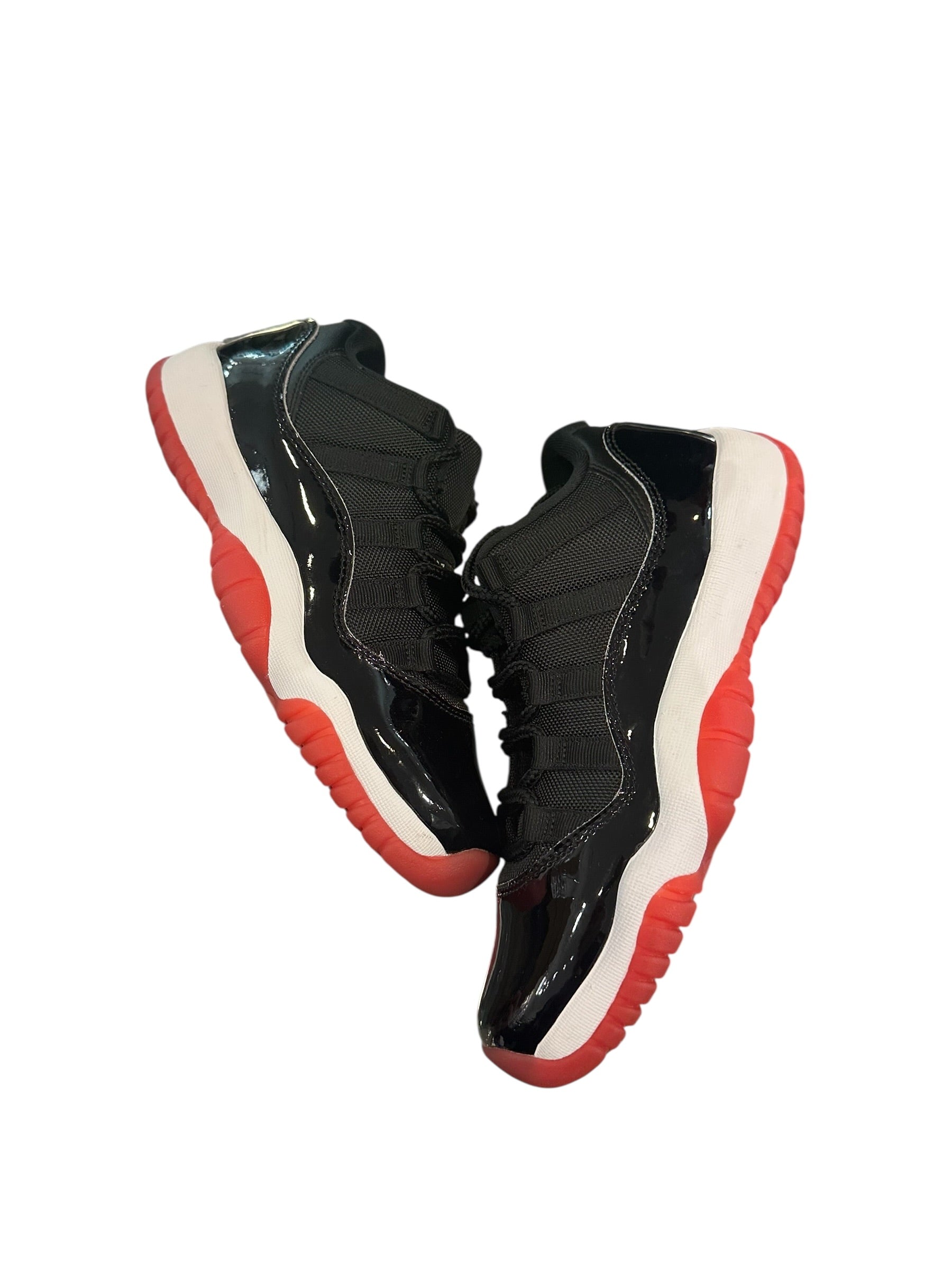 Jordan 11 Retro Low Bred (GS)(2025)
